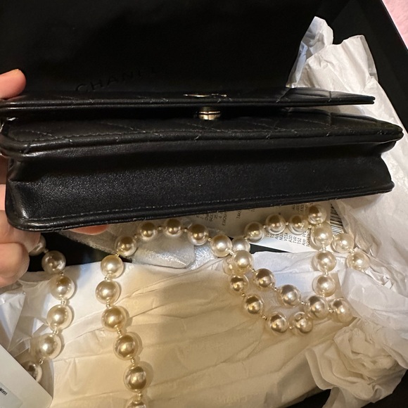Chanel wallet on chain pearl with tag and receipt - Picture 5 of 5